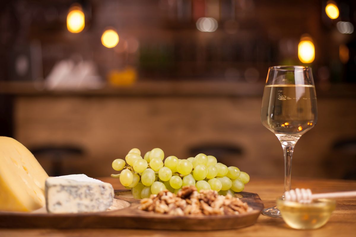 Czym jest wine pairing, czyli jak dobierać wino do potraw?